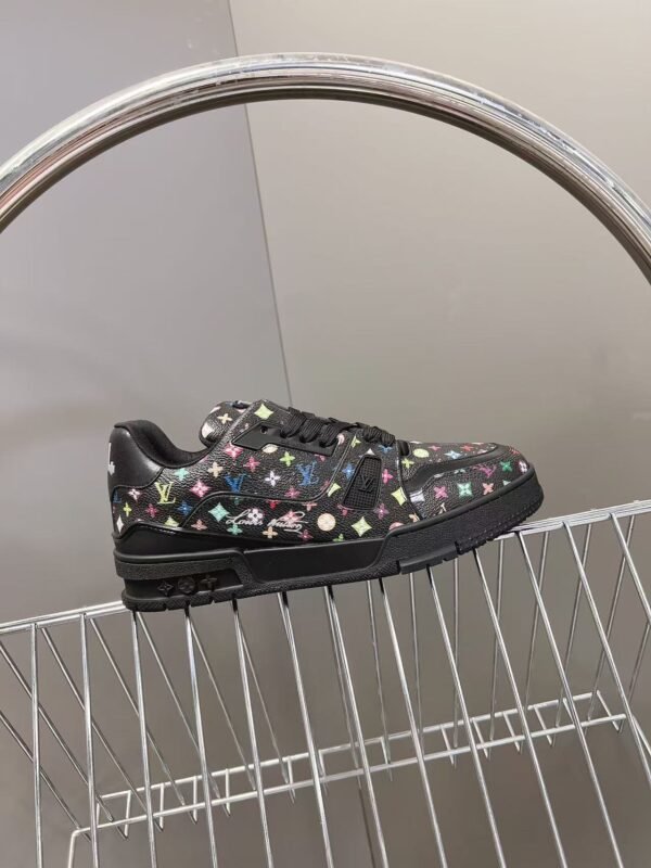 Louis Vuitton Trainer Sneaker Black Multicolor Monogram 1AHEKZ