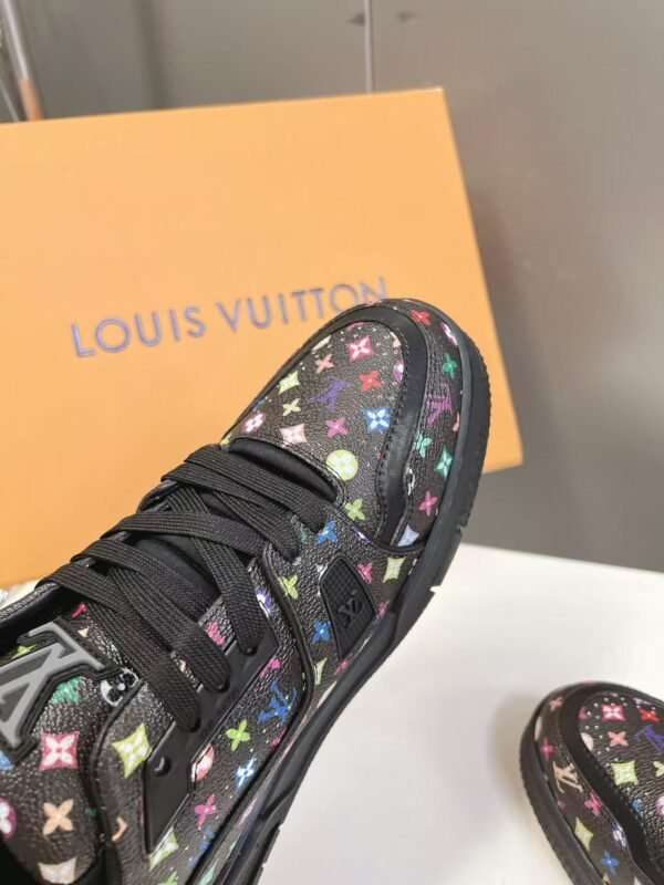 Louis Vuitton Trainer Sneaker Black Multicolor Monogram 1AHEKZ