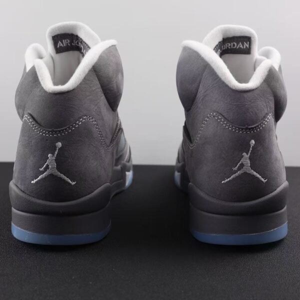 Air Jordan 5 Retro Wolf Grey DD0587-002