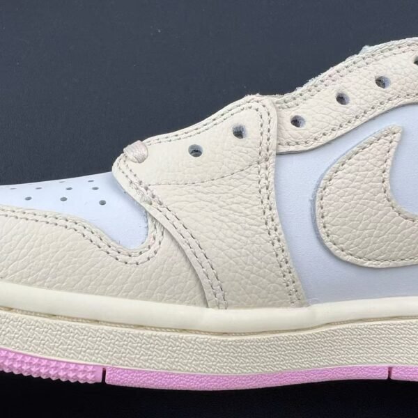 Travis Scott x Air Jordan 1 Low OG Muslin Shy Pink IQ7604-100
