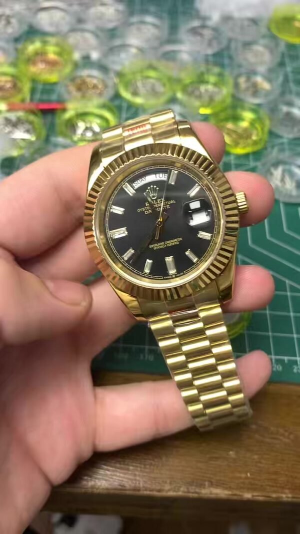 Rolex Day-Date m228238
