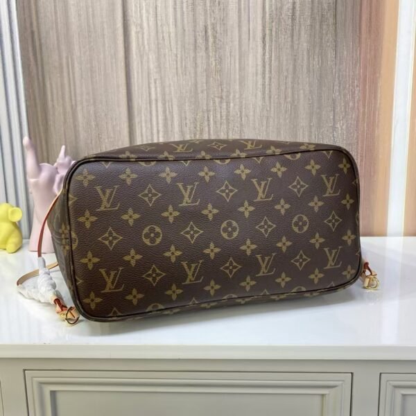 Louis Vuitton Shopping Bag White Leather Brown