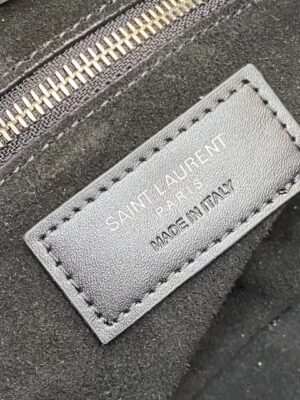 gallery_180457672_1