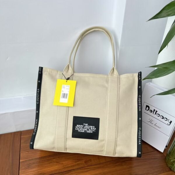 Marc Jacobs Canvas Tote Bag Black Edge Canvas Canvas