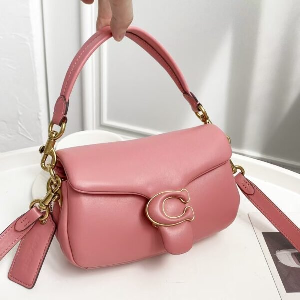 Coach Shoulder Bag Large Pink