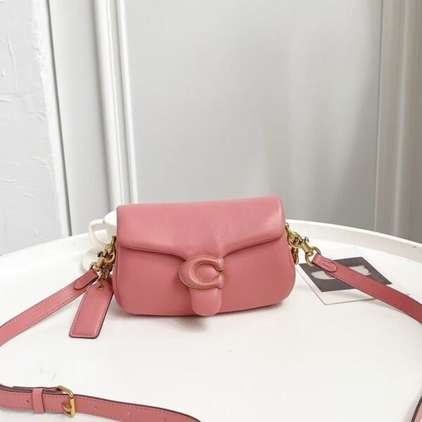 Coach Shoulder Bag Large Pink