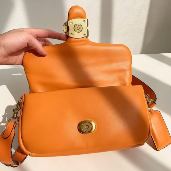 Coach Shoulder Bag Large Orange