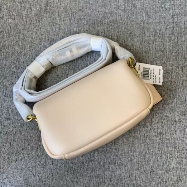 Coach Shoulder Bag Large Yellow