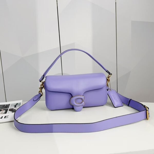 Coach Shoulder Bag Large Purple