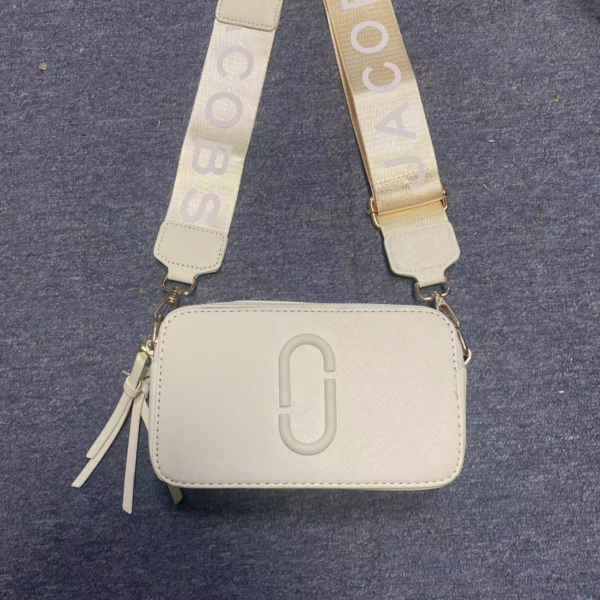Marc Jacobs Camera Bag Beige White