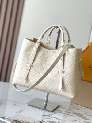 Louis Vuitton M11393 Handbag