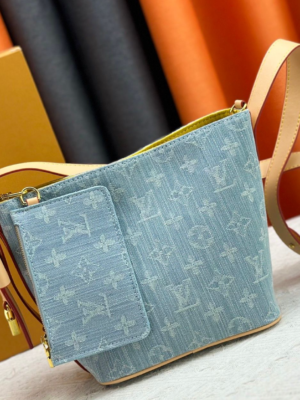 Louis Vuitton M14356 Handbag