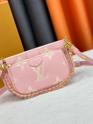 Louis Vuitton M45777 Handbag
