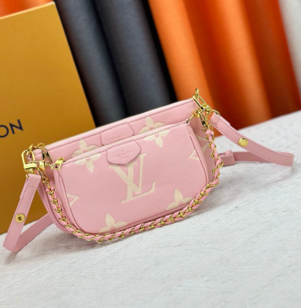 Louis Vuitton M45777 Handbag