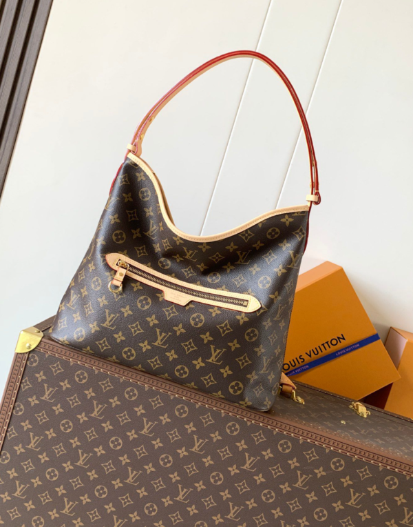 Louis Vuitton Shoulder Bag
