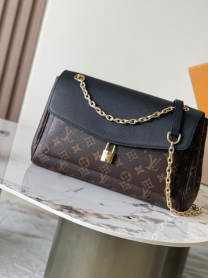 Louis Vuitton M26285 Handbag